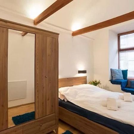 קרקוב Cozy Studio On Wielopole Street. מראה חיצוני תמונה
